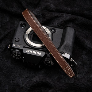 
Suitable for Fuji X100VI XM5 XT50 XHALF Nikon ZF ZFC Film Camera Wristband