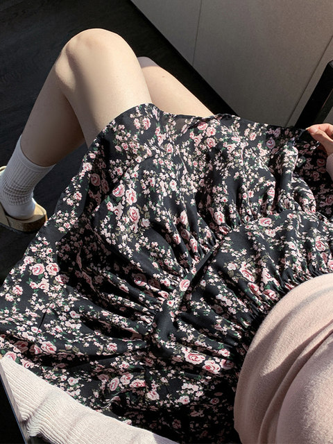 La Chapelle floral skirt for women with high waist slimming 2025 new summer fashion small short skirt A-line skirt
