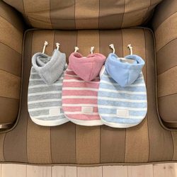 Dog Clothing Autumn and Winter Thin Sweatshirt Small Dog Teddy Schnauzer West Highland Hooded Sleeveless Pet Clothing