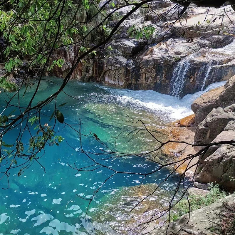 【住5钻12人精品小团】江西旅游庐山三叠泉3天2晚三日跟团游0购物