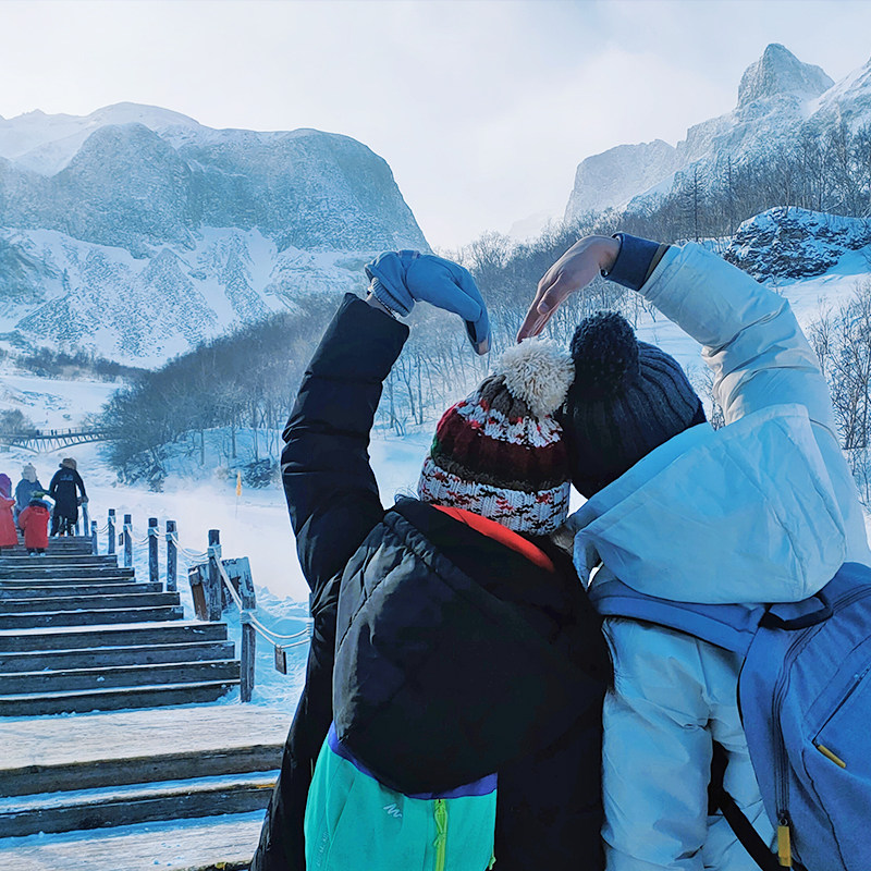 哈尔滨出发长白山天池长白瀑布魔界漂流双动四日游