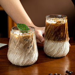 Large-Capacity Coffee Cup, High Borosilicate Personalized Transparent Glass Cup, High-Value Office Drinking Cup, Cold Drink Cup for Home Use