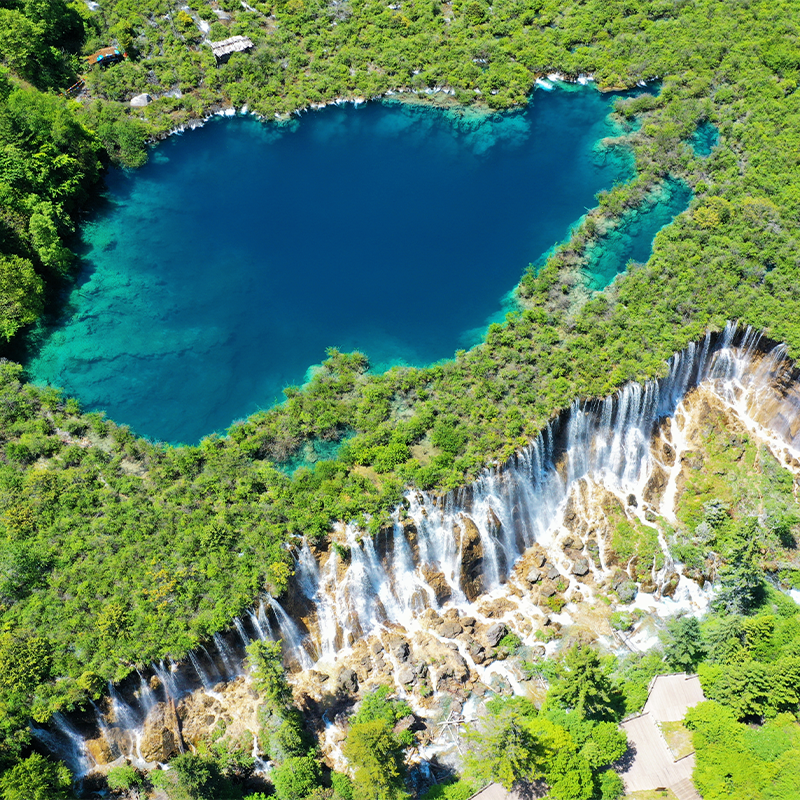 私家团成都到九寨沟黄龙3天2晚动车往返可选二进深度游升级观景