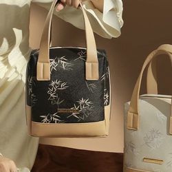 New Chinese-Style Portable Makeup Bag for Women, Large Capacity, 2025 New Model, Portable Travel Organizer with Compartments for Makeup Brushes