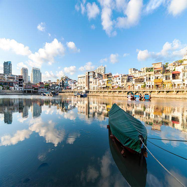 厦门帆船出海冲浪+梦幻海岸赶海踏浪一日游【赠闽南风味海鲜餐】