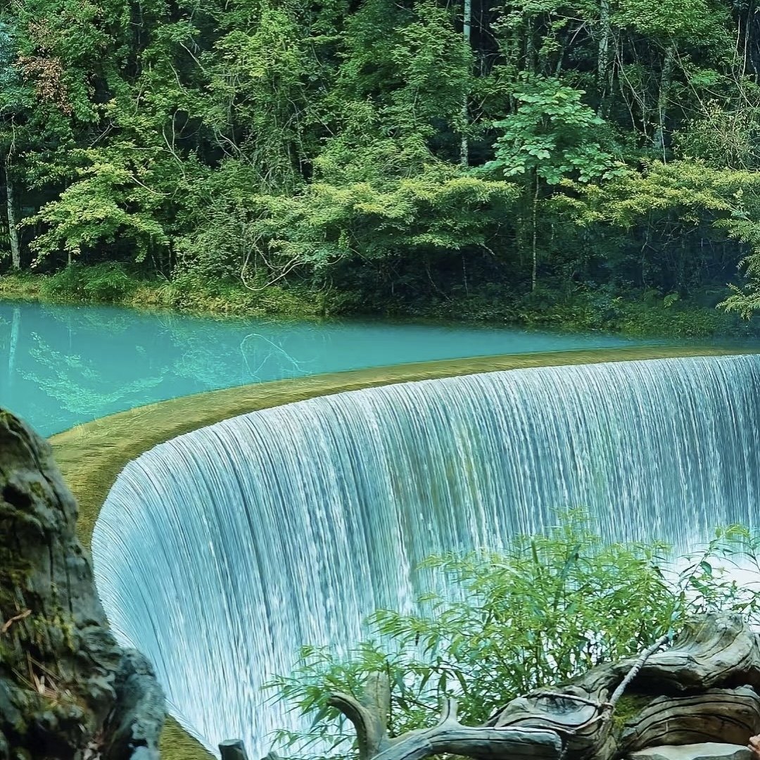 【贵州独立成团5天4晚2人起订】黄果树+大小七孔+西江苗寨+青岩