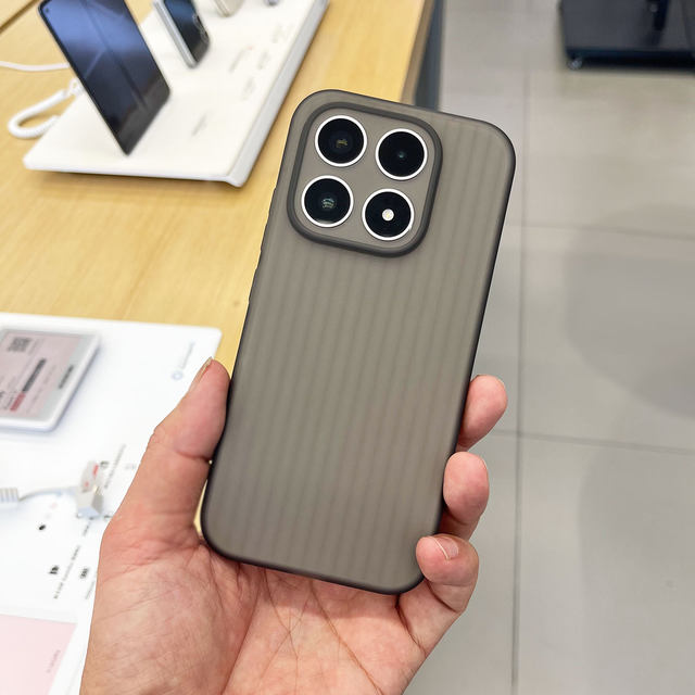 Suitable for Xiaomi 17 mobile phone case soft shell new corrugated corrugated soft shell vertical stripes simple non-slip light and thin all-inclusive lens protective case