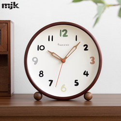 Creative Tabletop Clock 2025 New Model Large Solid Wood Clock for Living Room Desktop Decoration Silent Desk Clock