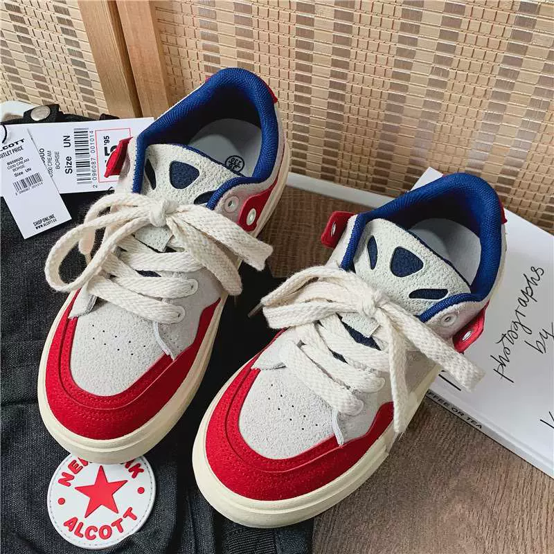 spring low-cut sneaker skate shoes for women