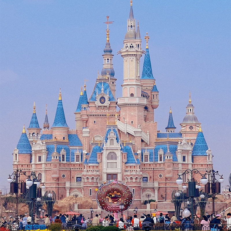 【广州出发】可乐迪士尼上海东方明珠塔乐高塔索中心纯玩跟团3日