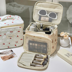 Large-Capacity Cosmetic Bag for Girls, Cute Niche Cosmetic Bag for Travel, Cosmetics and Skin Care Products, Portable Partitioned Storage Bag