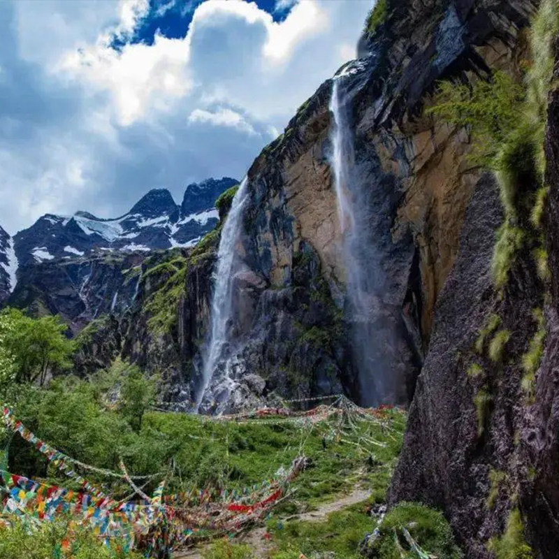 云南香格里拉旅游梅里雪山飞来寺雨崩村徒步4天3晚自由行无购物