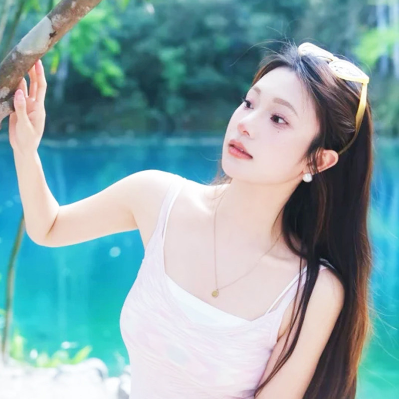 【纯玩住千户苗寨】贵州贵阳旅游5天4晚黄果树瀑布小七孔跟团游行