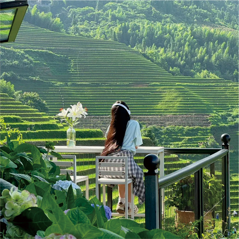 桂林阳朔旅游5天4晚跟团游龙脊梯田兴坪夜宴吊脚楼漓江渔火五日游