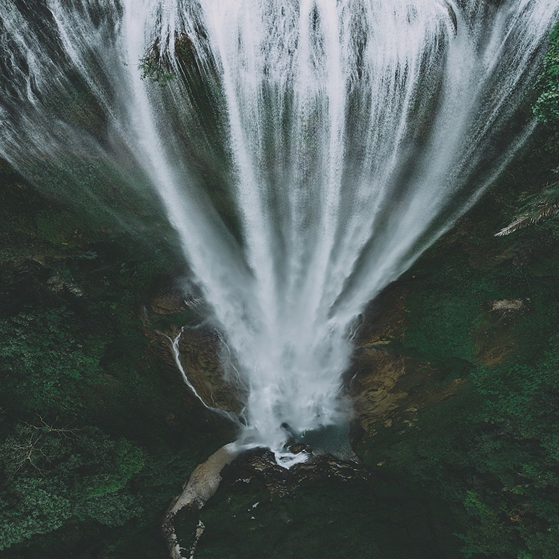 广西旅游 德天瀑布/通灵峡谷/明仕田园2天1晚两日游北海/南宁出发