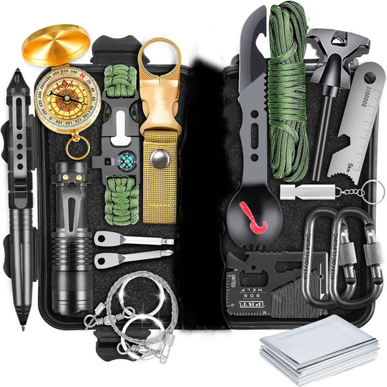 
Car survival kit and first aid kit professional survival equipment tool set survival camping set outdoor camping