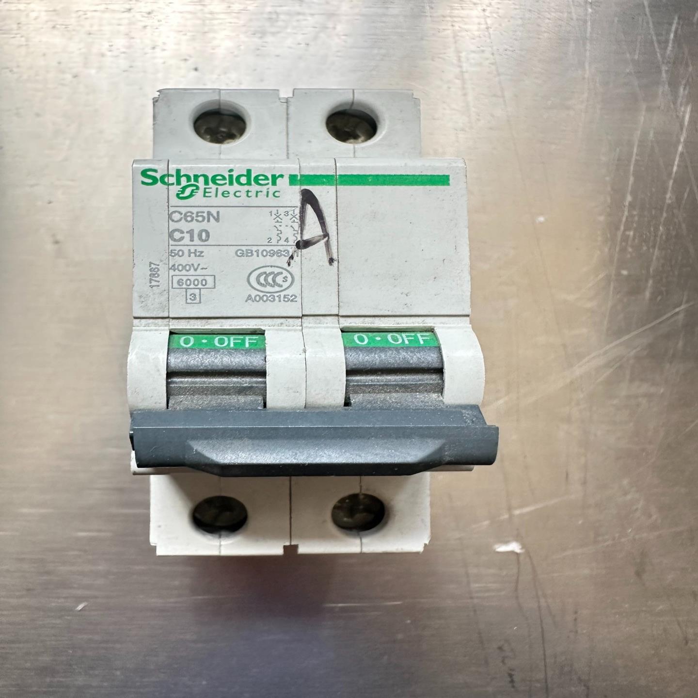 施耐德c65n系列空气开关