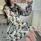 Design sensory folds, loose waist, long waist, long top, female covered buttocks, beautiful printed shirt horn sleeve shirt