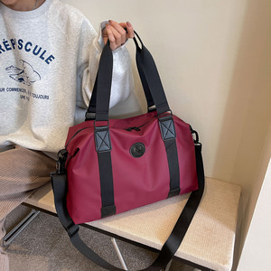 
New crossbody sports gym bag for women lightweight short travel bag large capacity hand luggage bag training storage bag