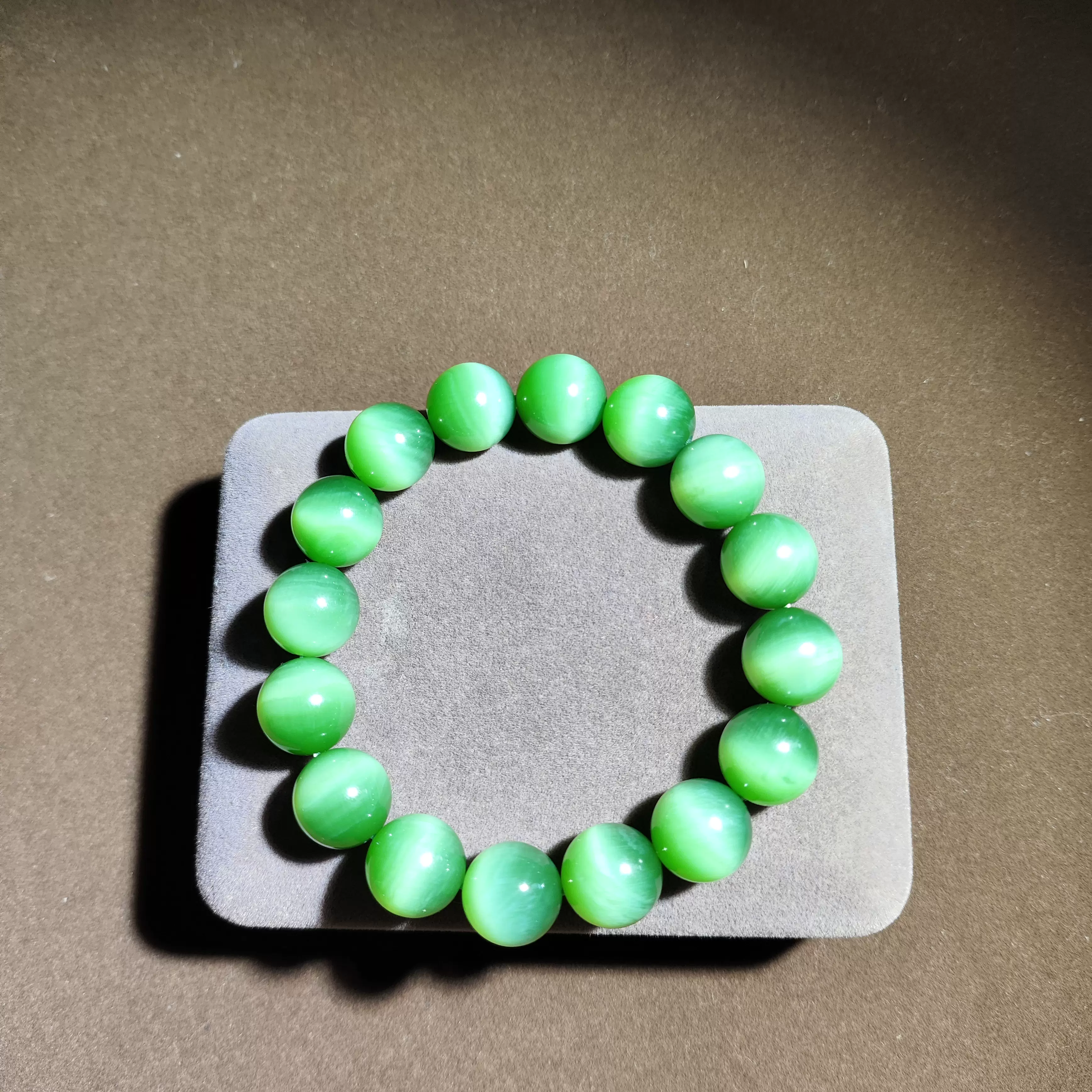 天然和田玉碧玉猫眼ペンダント 緑色 天然和田玉碧玉猫眼ペンダント 緑色 和田玉绿色吊坠品牌及商品- 京东