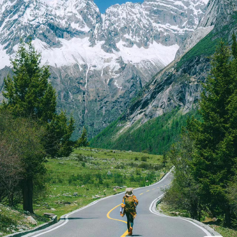 2-8人团川西纯玩小环线四日游四姑娘山色达鱼子西4天3晚跟团旅游