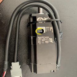 Brand New, Unboxed Yaskawa Electric Sgmms-01Adc6E, a Total of 5 Units, 100W