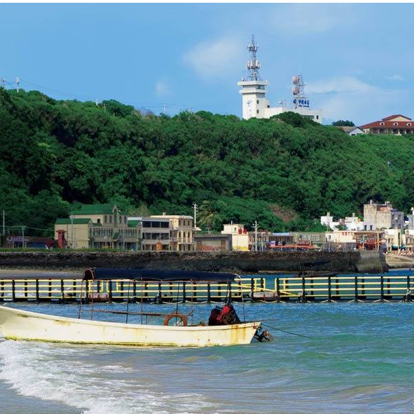 北海涠洲岛6日游+德天跨国瀑布+古龙山大峡谷+银滩纯玩品当地美食