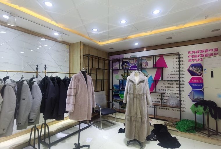 Fur and mink fur allinone professional dry cleaning to remove odor