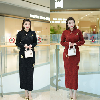 
XYD71726 Chinese long-sleeved slanted jacquard cheongsam engagement large size women's clothing showing temperament and mother's dress