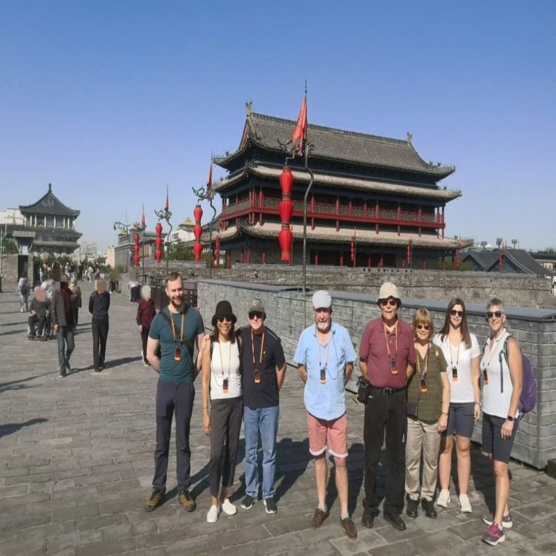 西安城墙含门票+永兴坊+博物院+小雁塔+钟鼓楼,商务车/专业导游