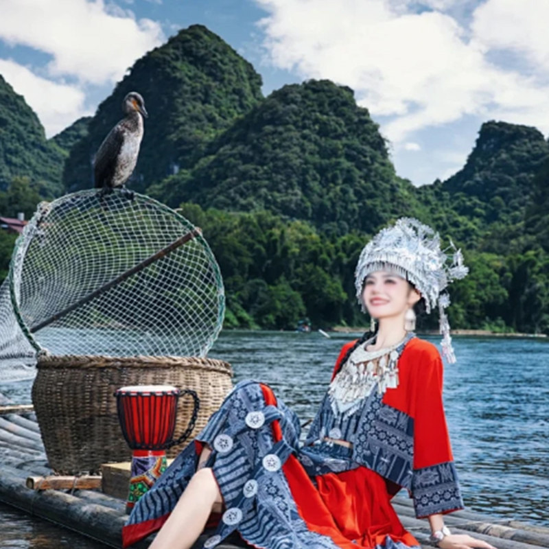 广西桂林银子岩遇龙河竹筏象鼻山日月双塔坐热气球5天4晚0购物