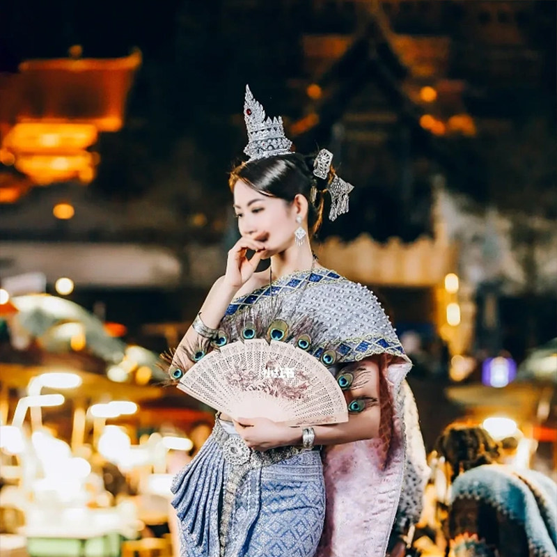 西双版纳100%纯玩5天2+1保姆车住喜来登换装野象谷波若寺星光夜市