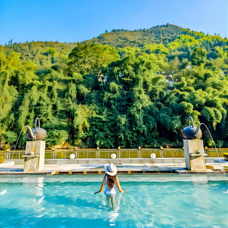 纯玩0购物| 2+1保姆车| 重庆旅游5天武隆仙女山住景区内温泉酒店