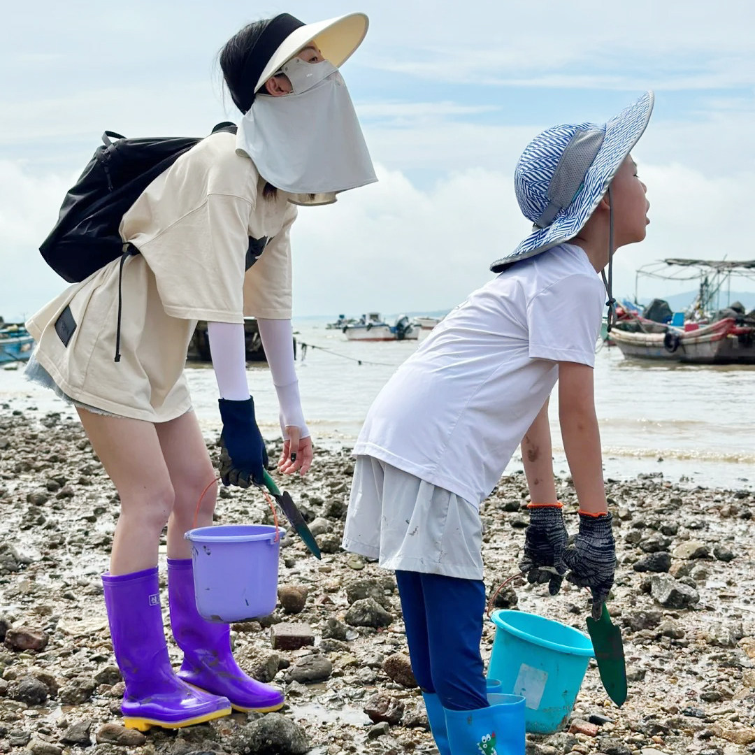 【2~8人亲子赶海私家团│含餐】厦门旅游小嶝岛抓螃蟹+帆船出海