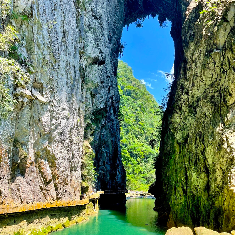 私家团贵州旅游纯玩半自由行4天3晚度假黄果树西江千户苗寨小七孔