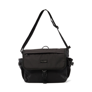 
[2025 New Product] Li Ning Sports Lifestyle Series Crossbody Bag Unisex Style Lightweight Commuting ABDV009-1