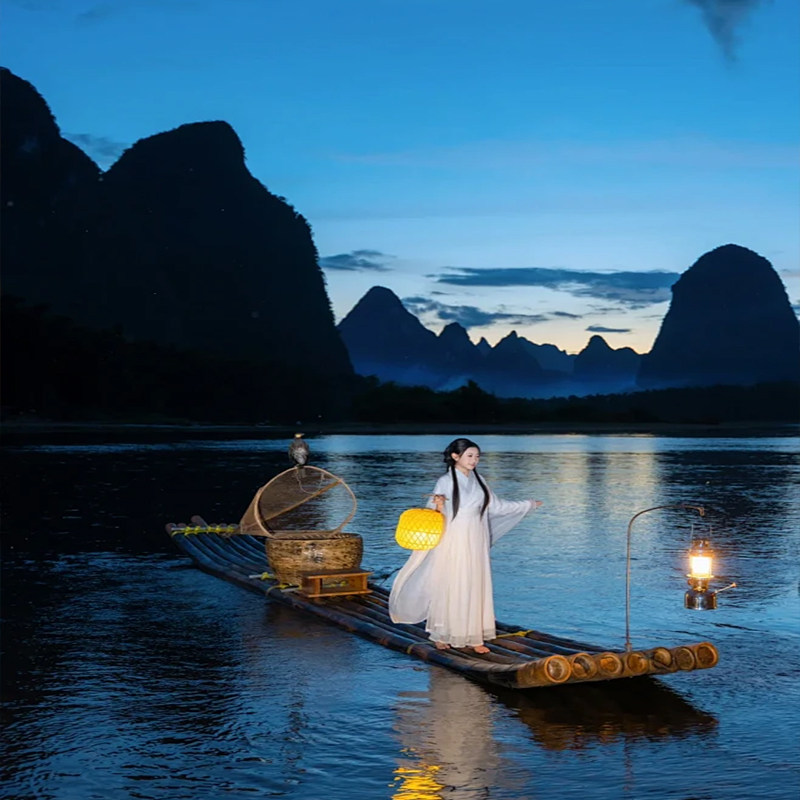 广西桂林阳朔纯玩旅游5天漓江三星船竹筏漂流热气球体验篝火晚会