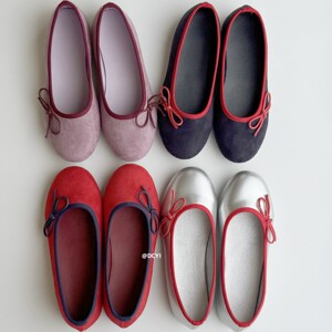 
DCYI silver bow ballet shoes women's suede soft sole shallow mouth with skirt red Mary Jane flat shoes