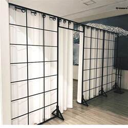 Iron Screen Bed Partition Folding Wheeled Mobile Folding Screen Partition Board Beauty Salon Room Partition Manufacturer