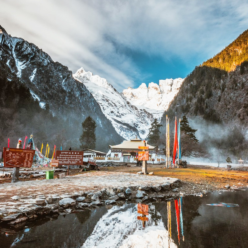 8人小团 雨崩徒步5天4晚跟团 云南旅游香格里拉朝圣转山冰湖神瀑
