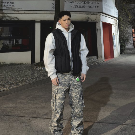 
WOKEN MIGHT short wide profile down vest white duck down warm stand collar windproof