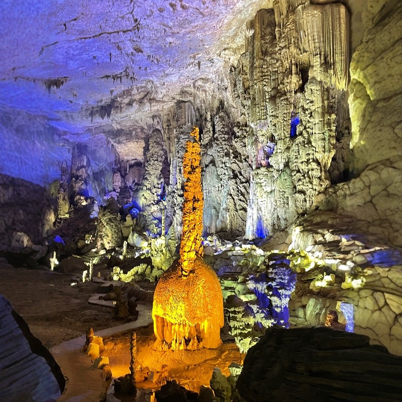 贵阳出发织金洞一日游【纯玩无购物】