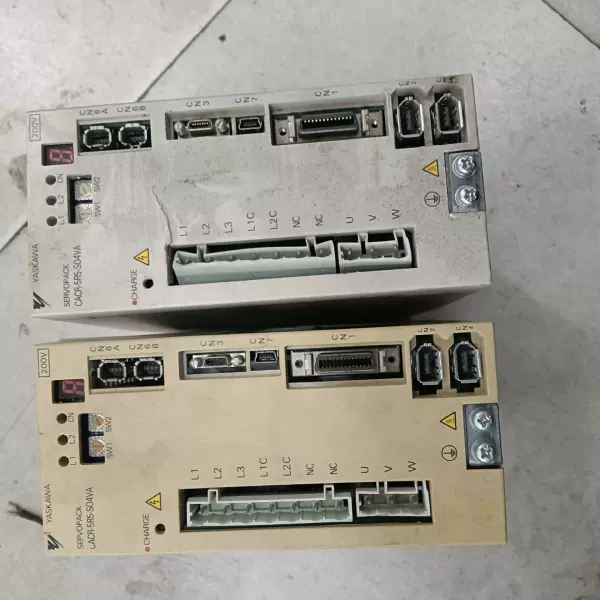 ■新品 送料無料■ 新品 / 未使用 CACR-5R5-S04VA ◆6ヶ月保証 新品新品 未使用 CACR-5R5-S04VA 1 つ