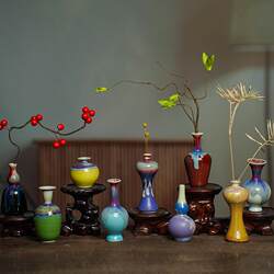 Ceramic Small Vase Mini Figurine Gift Birthday Friend Jingdezhen Hand-Pulled Pottery Tea Table Ornament Flower Vessel Antique Shelf