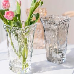 Vase, High-End Glass Flower Arrangement, Creative and Exquisite High-End Living Room Ornaments, Transparent Flowers, Lilies and Roses