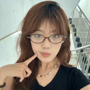 
Presbyopic glasses, anti-blue light, Japanese and Korean small oval glasses frames, artistic temperament frames, cross-border anti-blue light, presbyopic glasses