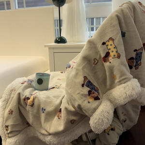 
Thickened autumn and winter warm green lamb velvet single and double casual blanket blanket velvet blanket household blanket milk velvet blanket