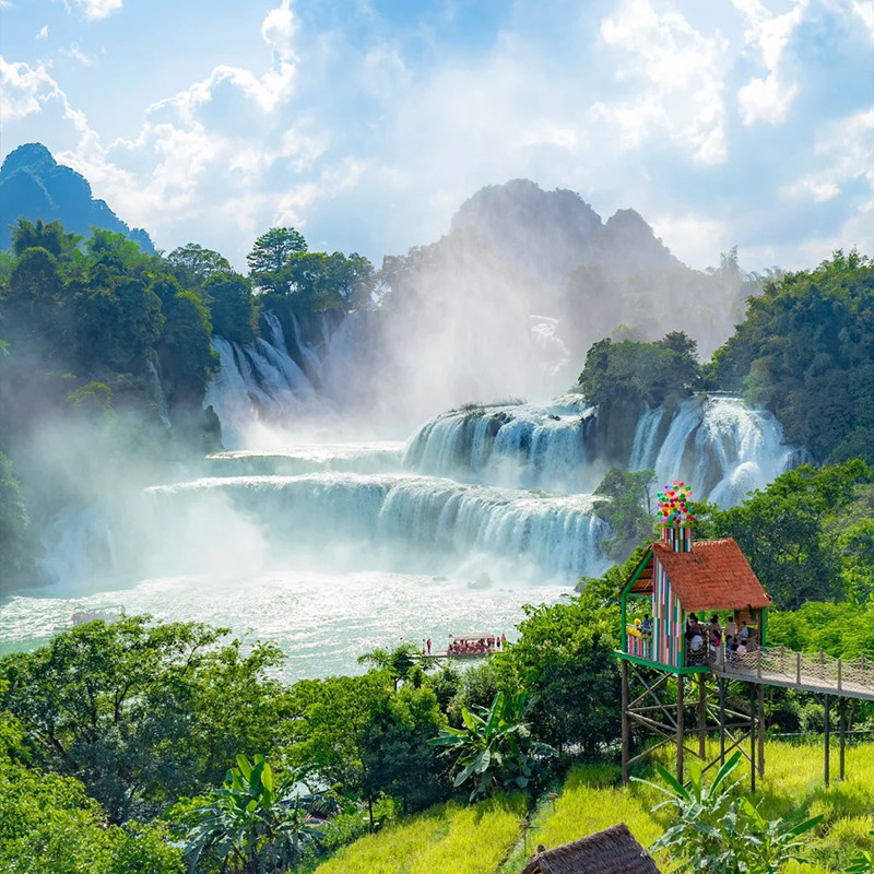 广西百色通灵大峡谷+德天瀑布一日游 1-4人团 上门接送 随走随停