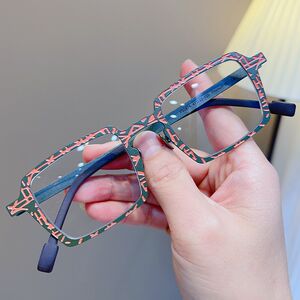 
Jiandan versatile color matching trendy glasses frame T-frame for men and women retro ultra-light square frame titanium frame anti-blue light myopia discoloration