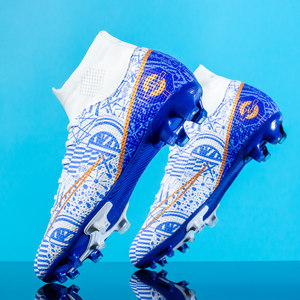 
Ronaldo Assassin 15tf football shoes for children's broken nails for primary school students training special adult professional competition shoes blue and white porcelain